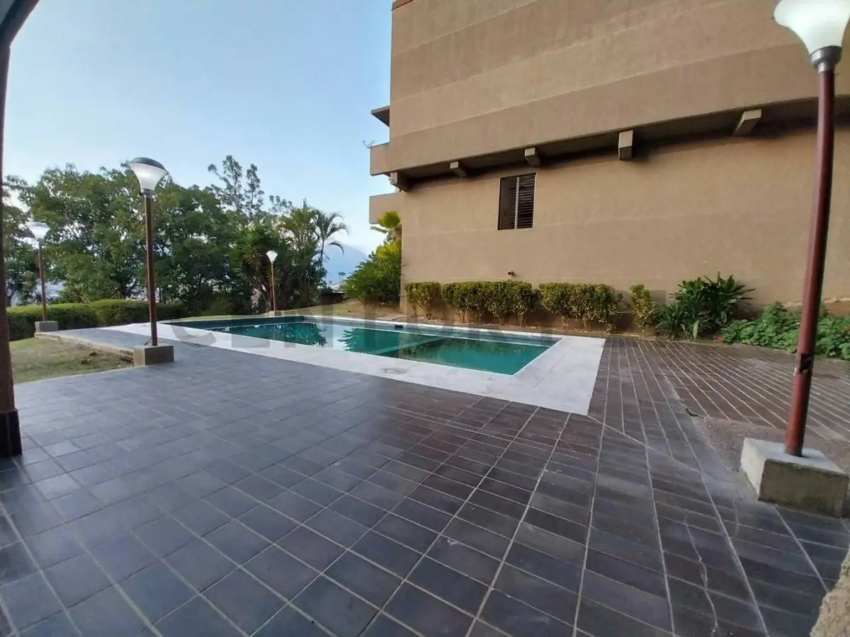 Apartamento PH en Venta en La Tahona - 20