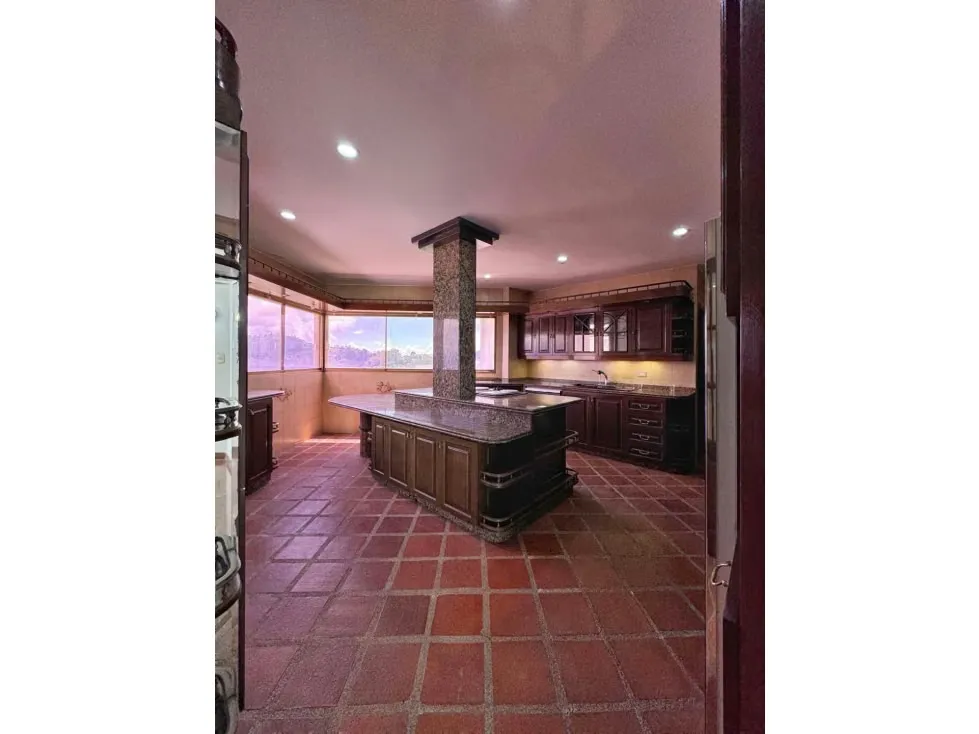 Vendo Ph triplex 508m2 Los Naranjos 7040 - 5