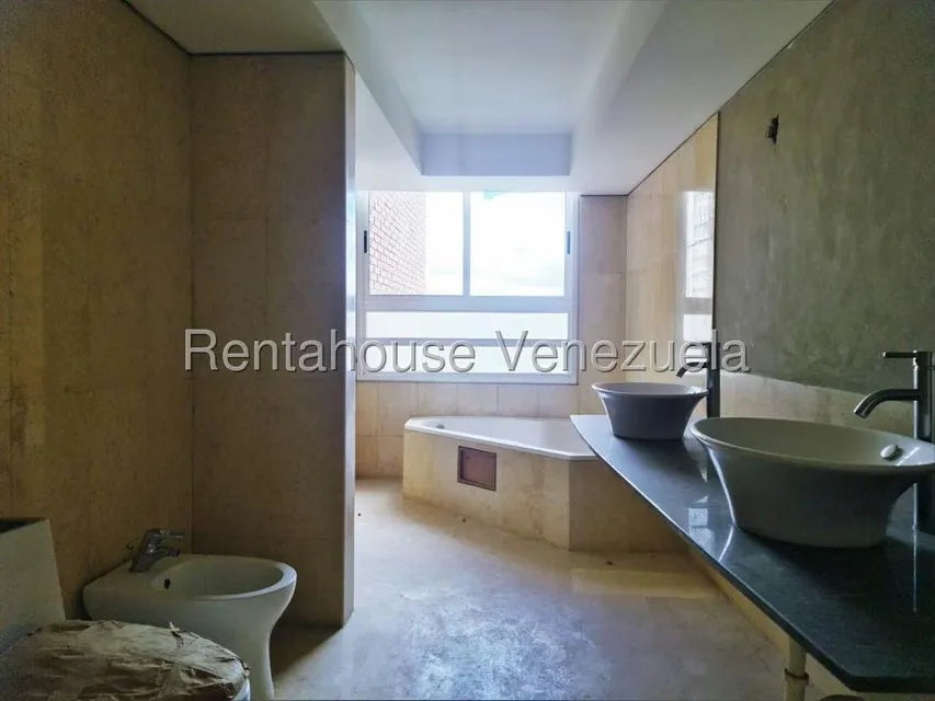Apartamento (1 Nivel) en Venta en Colinas de Valle Arriba / Mirador de Los Campitos, Distrito Metropolitano - 17
