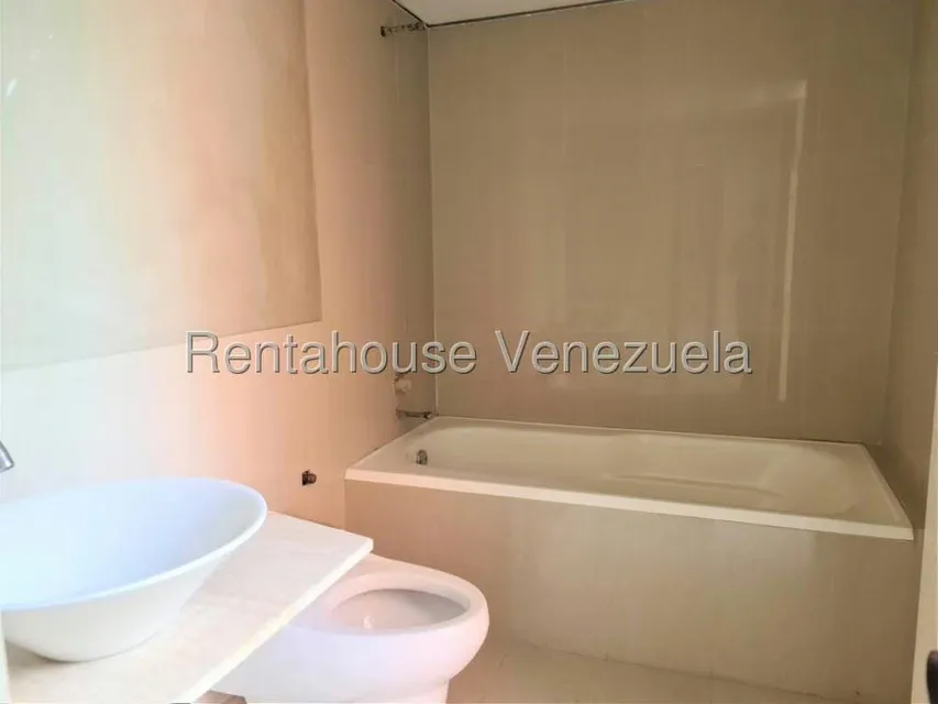Apartamento (1 Nivel) en Venta en Colinas de Valle Arriba / Mirador de Los Campitos, Distrito Metropolitano - 22