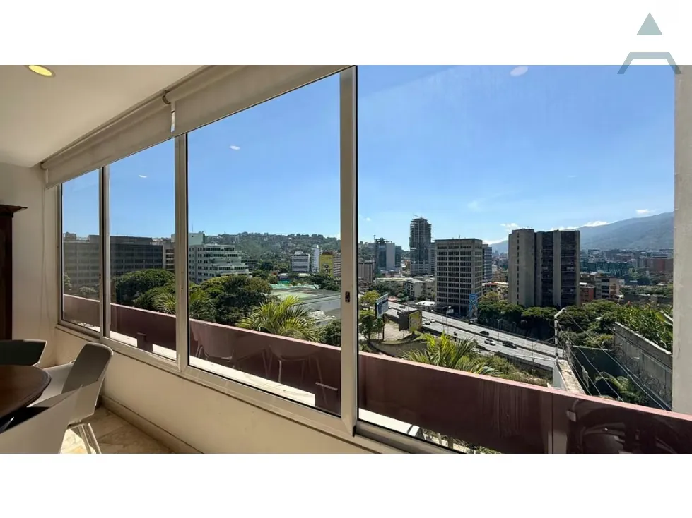 Se vende Apto 214m²+70m² de terraza 3h+s/4b+s/2p Lomas de Las Mercedes - 6