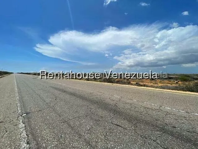 Terreno (Comercial) en Venta en Punto Fijo, Falcon - 4