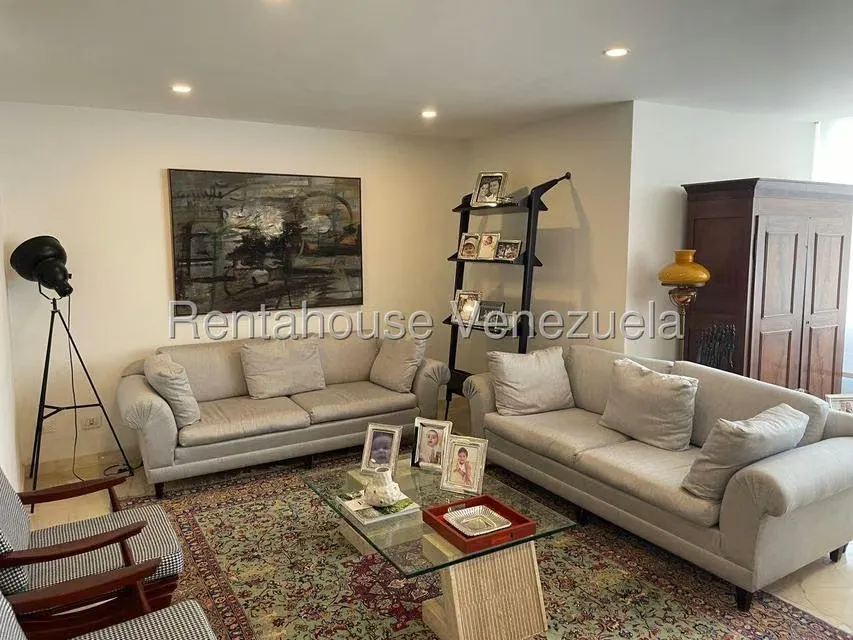 Apartamento (1 Nivel) en Venta en Lomas de Las Mercedes, Distrito Metropolitano - 11