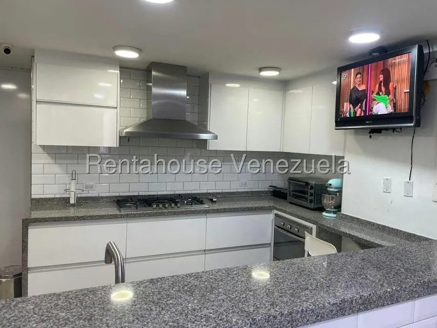 Apartamento (1 Nivel) en Venta en Lomas de Las Mercedes, Distrito Metropolitano - 16