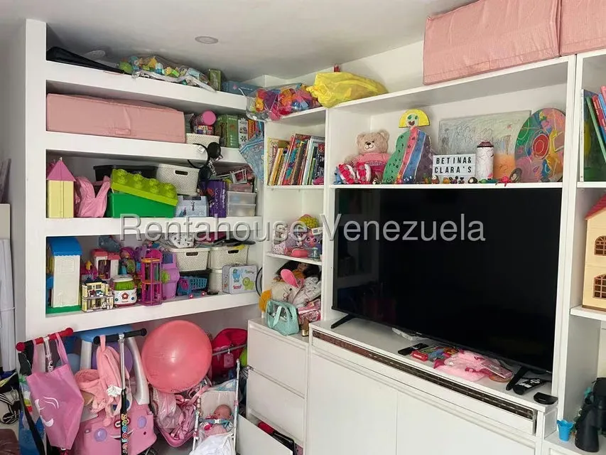 Apartamento (1 Nivel) en Venta en Lomas de Las Mercedes, Distrito Metropolitano - 23