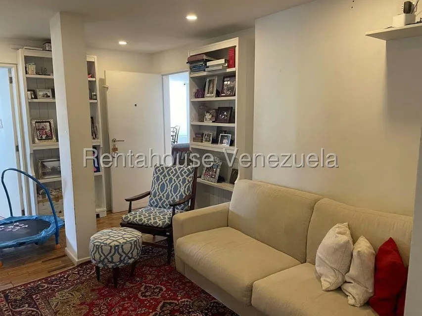 Apartamento (1 Nivel) en Venta en Lomas de Las Mercedes, Distrito Metropolitano - 25