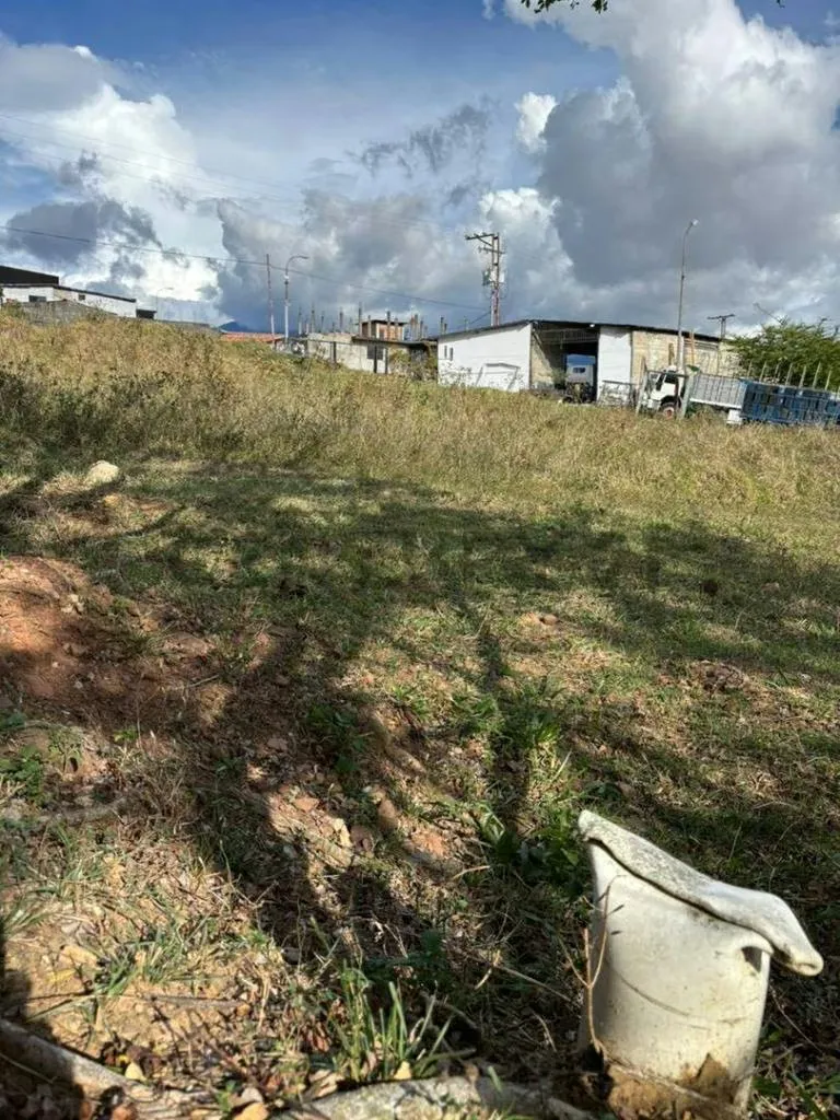 Terreno en Venta en Desarrollo Habitacional - 5