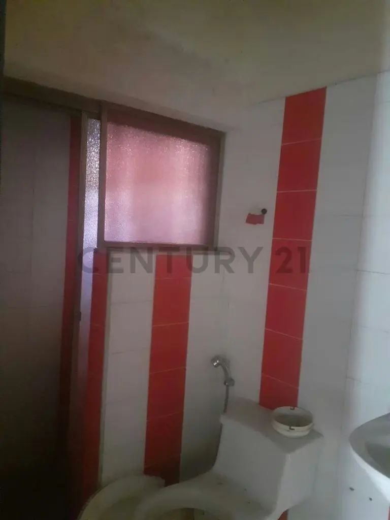 Venta de Casa Comercial - 4