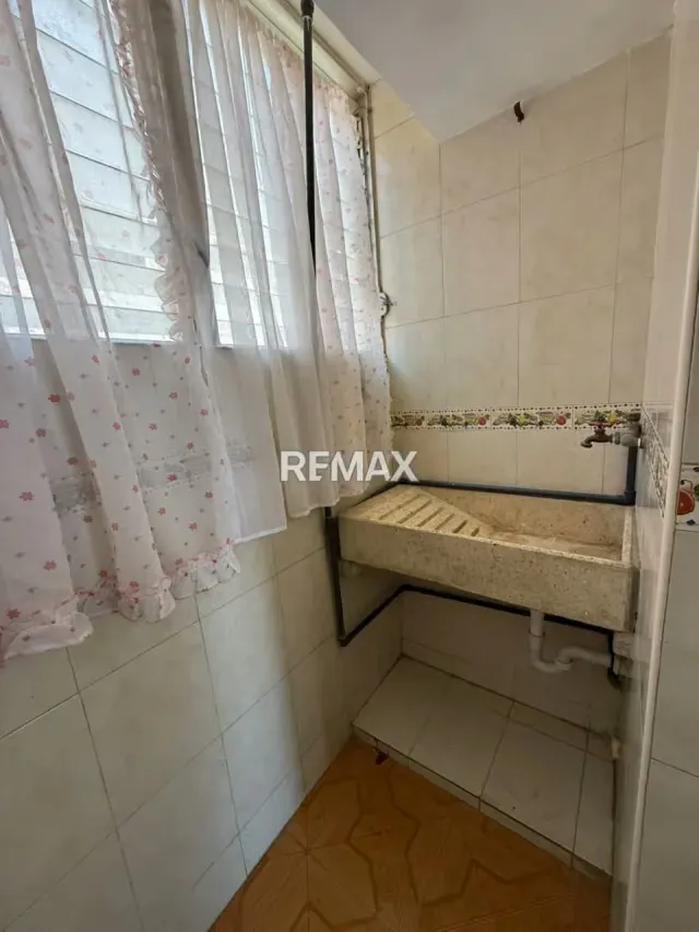 APARTAMENTO EN VENTA EDIFICIO RIO TORONDOY - 14