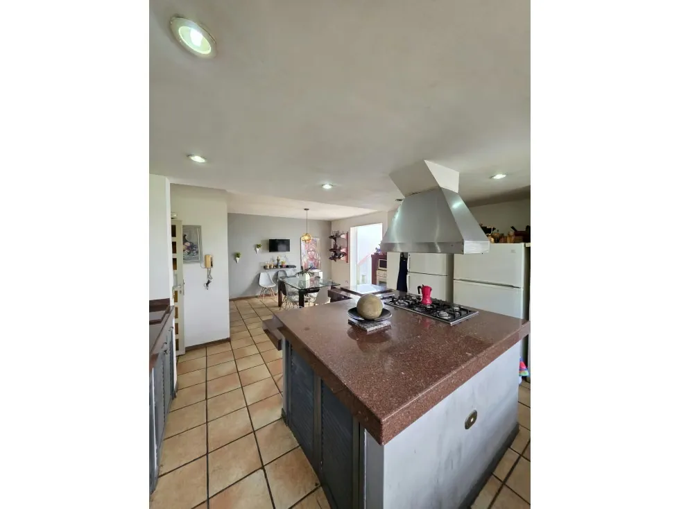 CASA EN VENTA 800 M2 - URB LA LAGUNITA - 12
