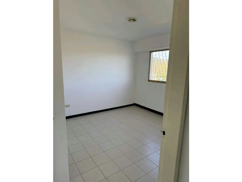 Venta apartamento Los Teques Sector el Vigía . Listo para habitar - 12