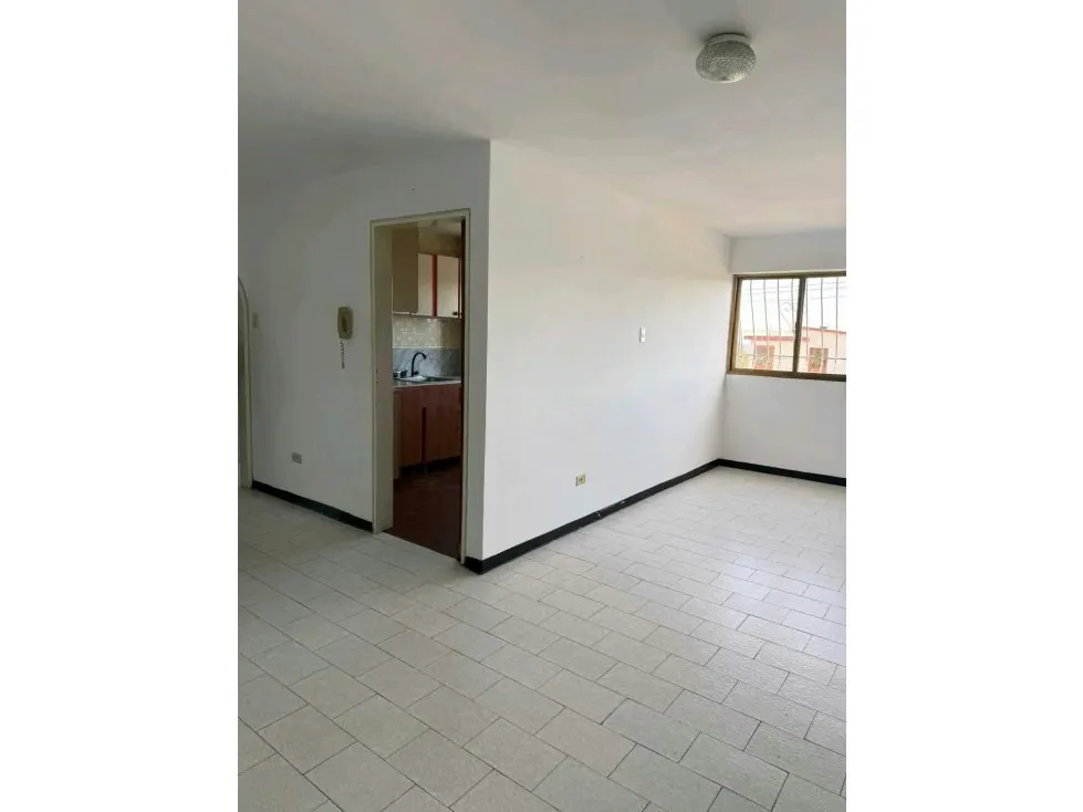Venta apartamento Los Teques Sector el Vigía . Listo para habitar - 9