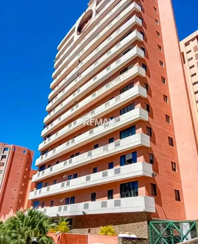 EN VENTA APARTAMENTO EN RES OCEANÍA URB LA TRIGALEÑA - 15