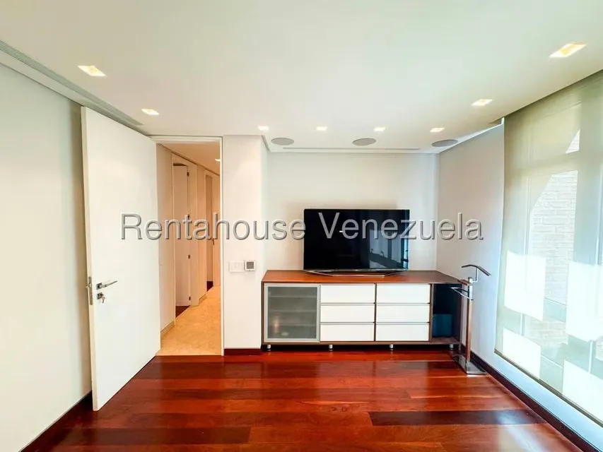 Apartamento (1 Nivel) en Venta en La Castellana, Distrito Metropolitano - 40