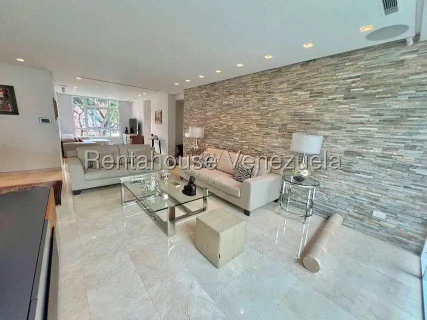 Apartamento (1 Nivel) en Venta en La Castellana, Distrito Metropolitano - 5