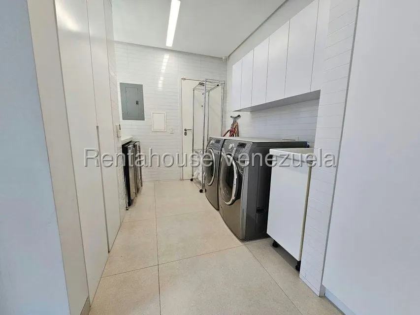 Apartamento (1 Nivel) en Venta en La Castellana, Distrito Metropolitano - 56