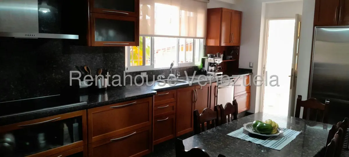 Casa (Multipes Niveles) en Venta en Alto Hatillo, Distrito Metropolitano - 21