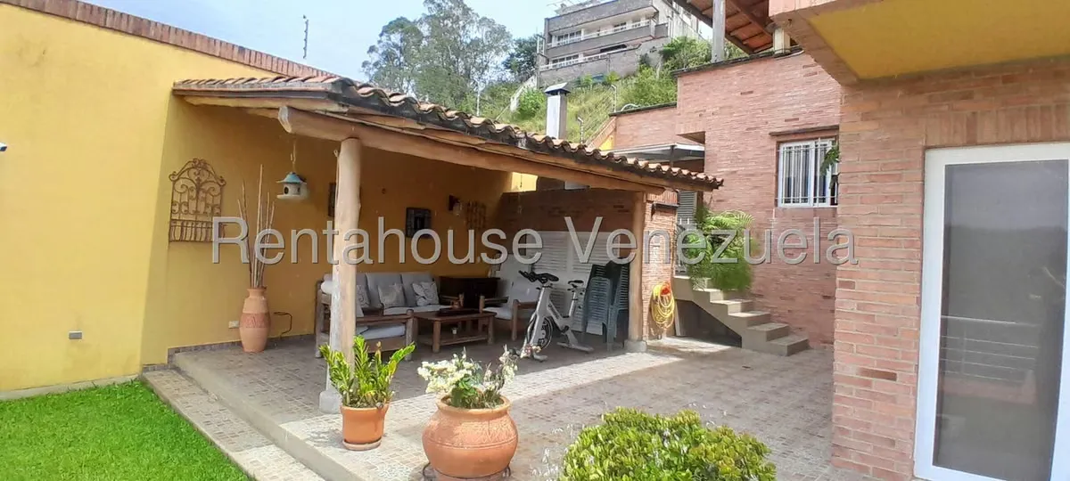 Casa (Multipes Niveles) en Venta en Alto Hatillo, Distrito Metropolitano - 25