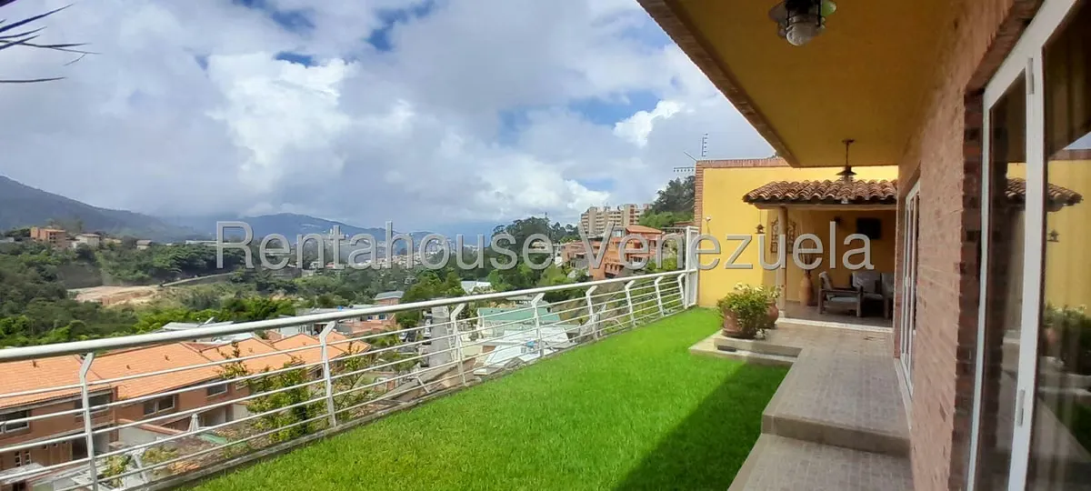 Casa (Multipes Niveles) en Venta en Alto Hatillo, Distrito Metropolitano - 31