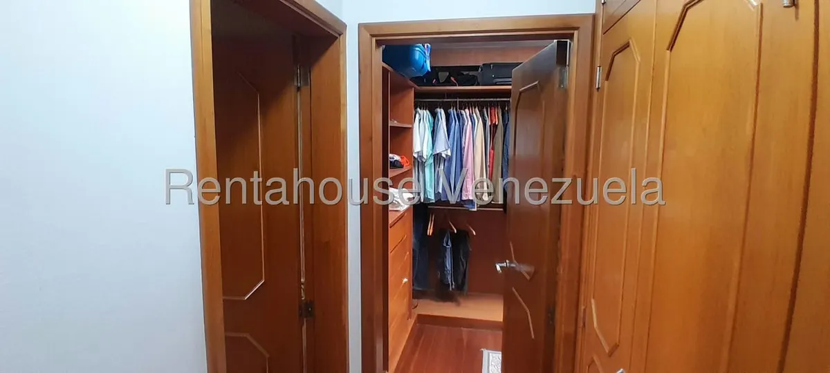 Casa (Multipes Niveles) en Venta en Alto Hatillo, Distrito Metropolitano - 40