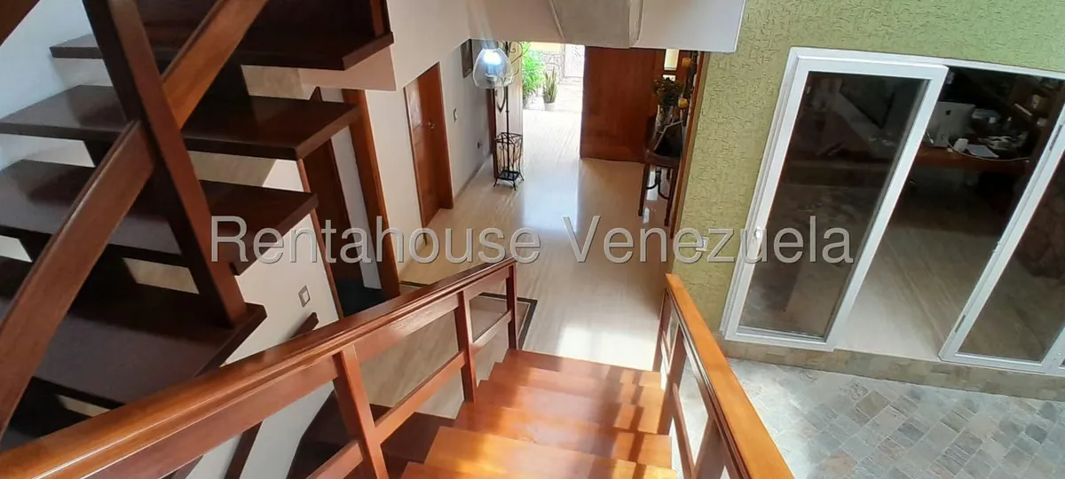Casa (Multipes Niveles) en Venta en Alto Hatillo, Distrito Metropolitano - 42