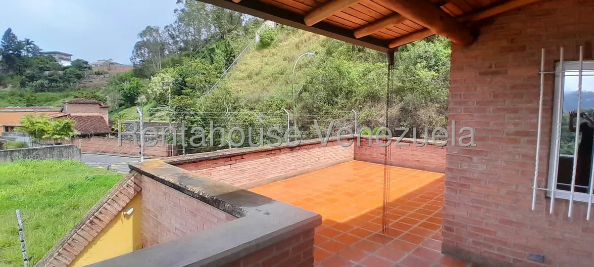 Casa (Multipes Niveles) en Venta en Alto Hatillo, Distrito Metropolitano - 50