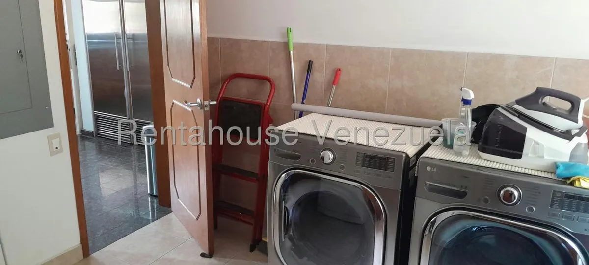 Casa (Multipes Niveles) en Venta en Alto Hatillo, Distrito Metropolitano - 63