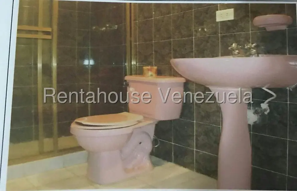 Casa (Duplex) en Venta en El Otro Lado, Trujillo - 16