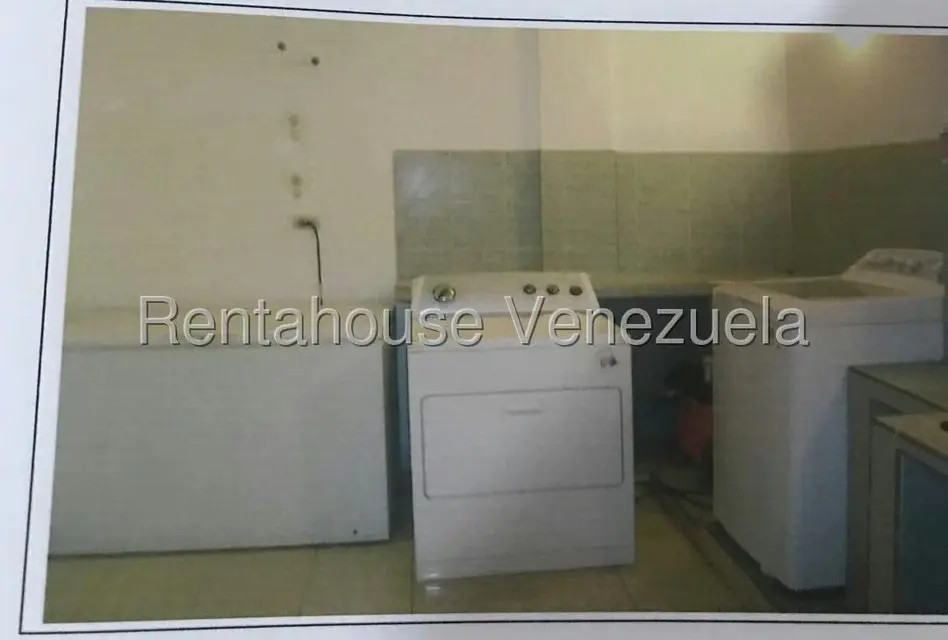 Casa (Duplex) en Venta en El Otro Lado, Trujillo - 18