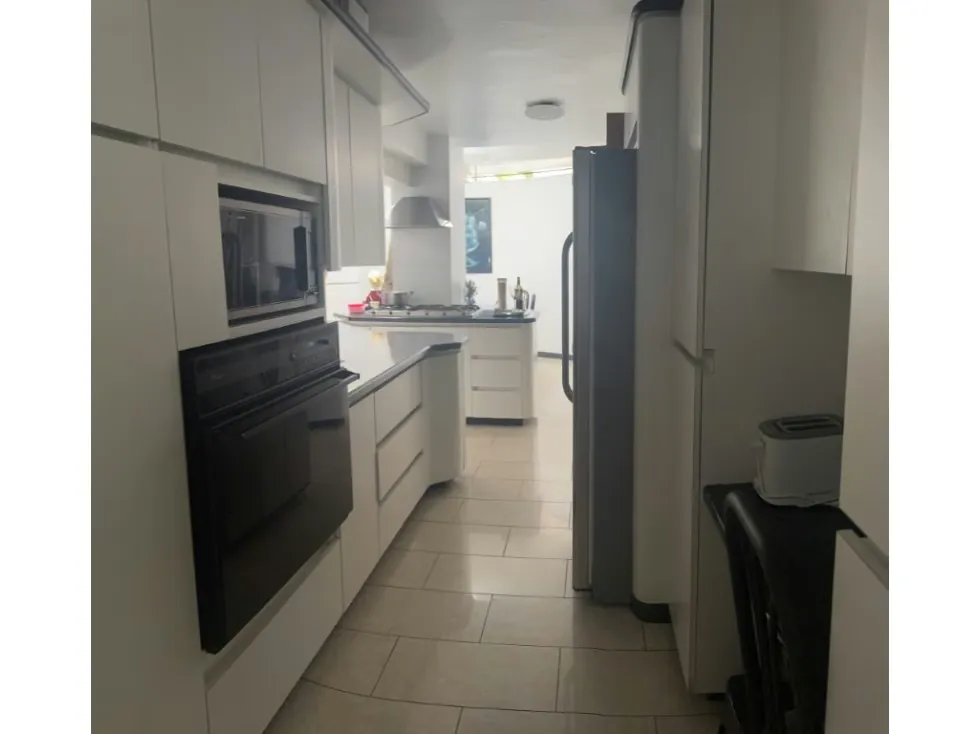Se VENDE TH-414m²-4H+3B+1HS+1BS+4P+Vig-La Boyera-MG - 17