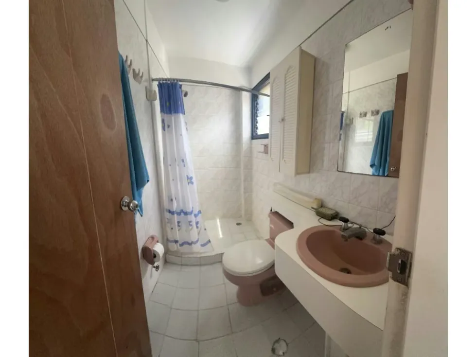 Se VENDE TH-414m²-4H+3B+1HS+1BS+4P+Vig-La Boyera-MG - 23