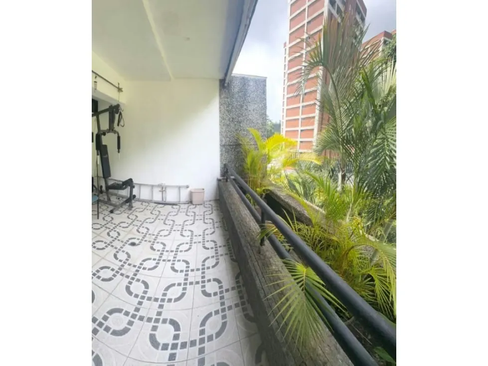Se VENDE TH-414m²-4H+3B+1HS+1BS+4P+Vig-La Boyera-MG - 10