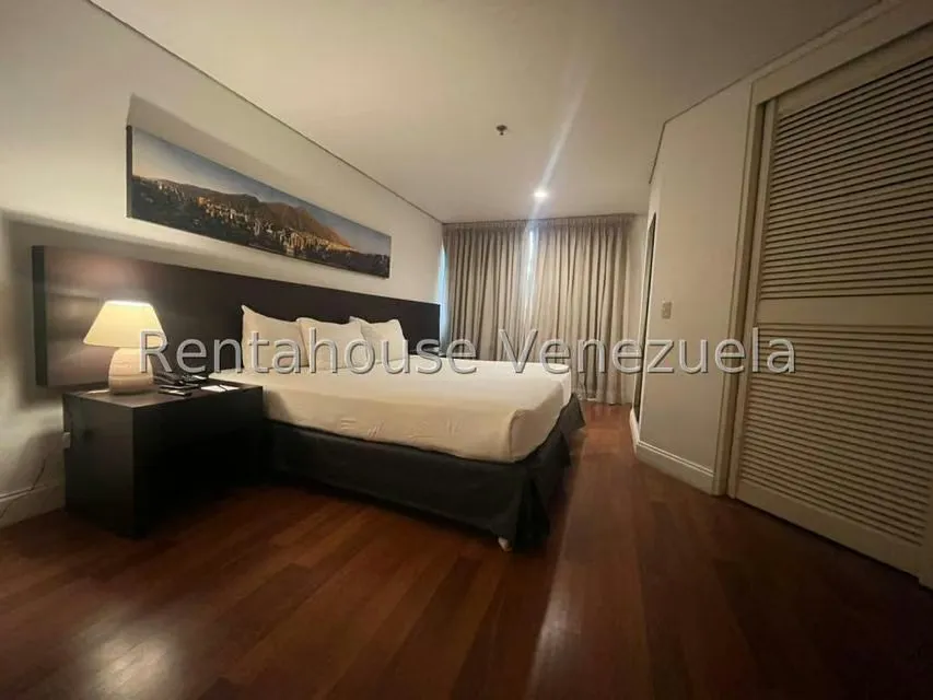 Apartamento (1 Nivel) en Venta en Chuao, Distrito Metropolitano - 6
