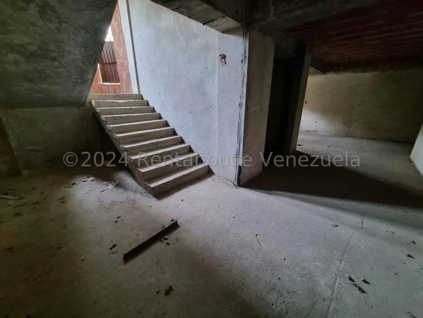 Edificio en Venta en Weekend, Vargas - 18