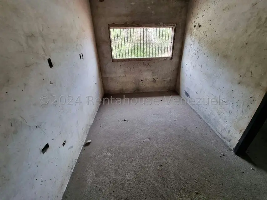 Edificio en Venta en Weekend, Vargas - 10