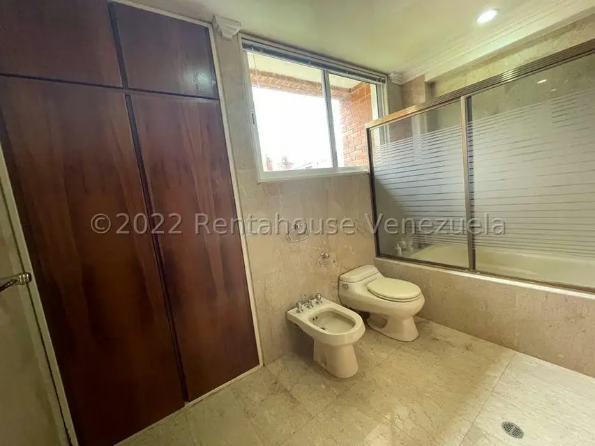 Apartamento (1 Nivel) en Venta en La Lagunita Country Club, Distrito Metropolitano - 18