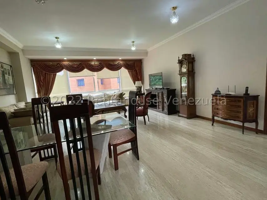 Apartamento (1 Nivel) en Venta en La Lagunita Country Club, Distrito Metropolitano - 4