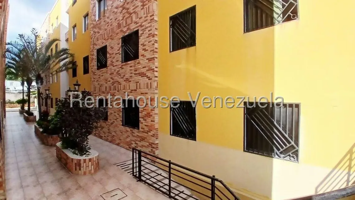 Apartamento (1 Nivel) en Venta en El Limon, Aragua - 3