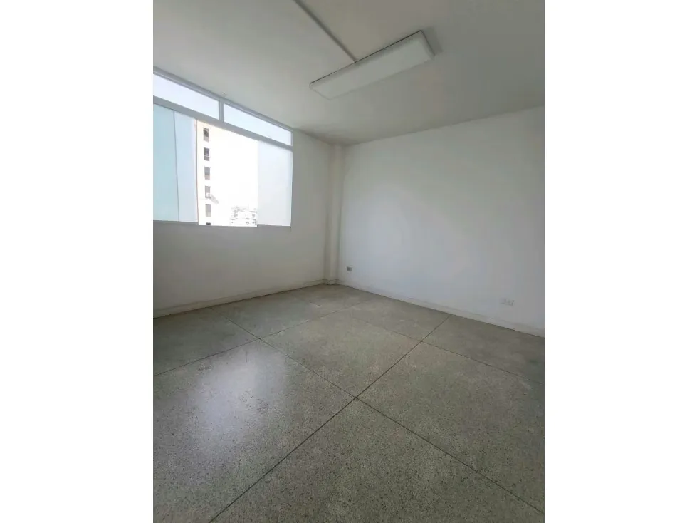 Apartamento en Alquiler en Los Palos Grandes, para estudio creativo. - 13