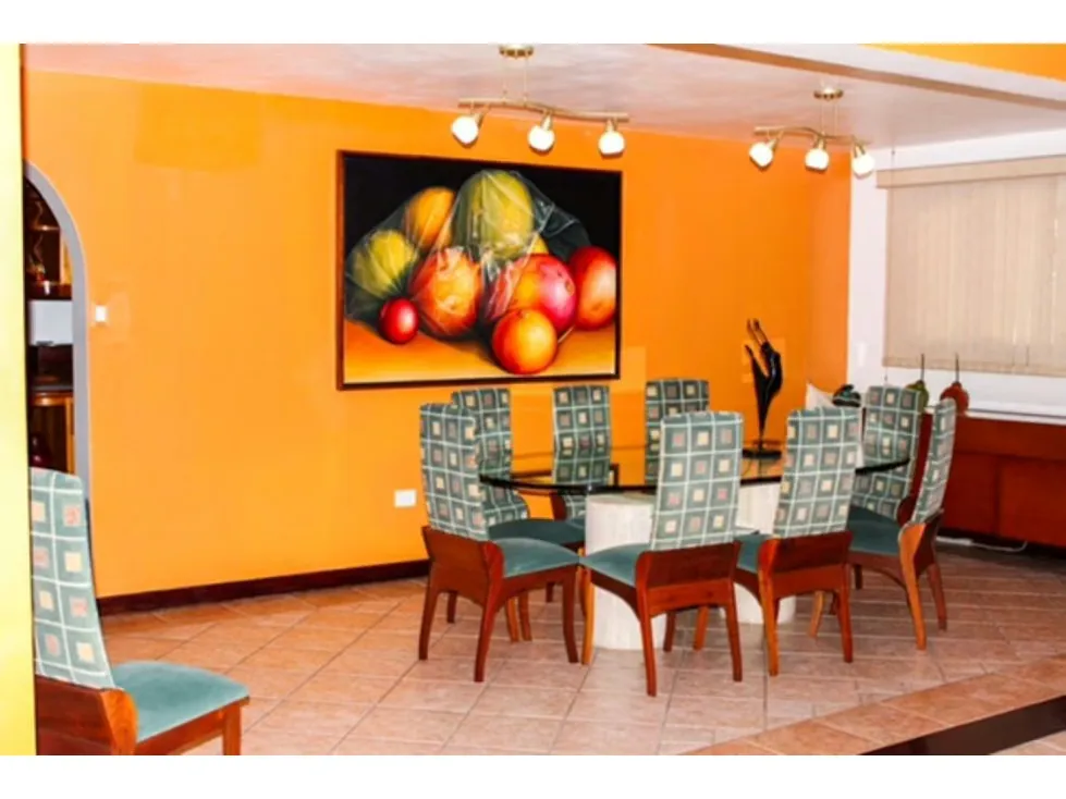 Se Vende Casa 720m² C-4H-3.5B+HS+BS+2M+3P+Trza-Prados Del Este 4438 - 10