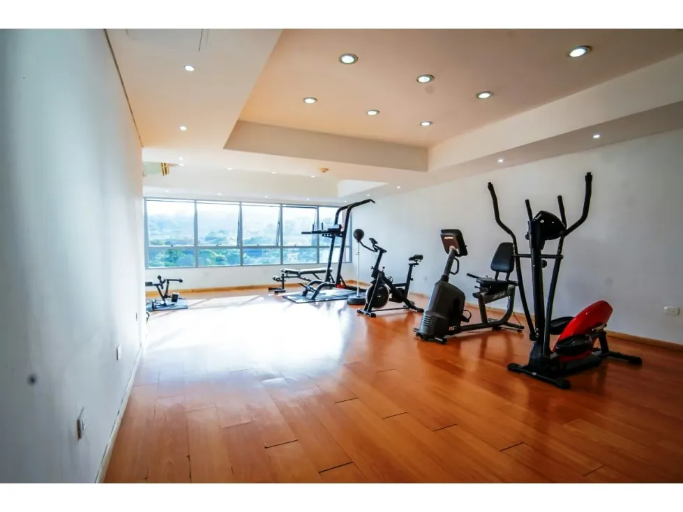 PENT-HOUSES - LAS MERCEDES - 240 Mts2 - 18