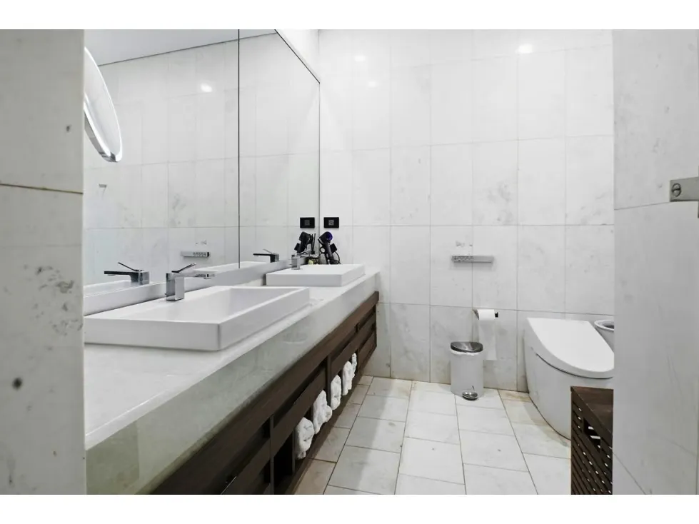 PENT-HOUSES - LAS MERCEDES - 240 Mts2 - 8