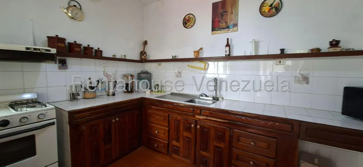 Casa (1 Nivel) en Venta en Avenida 16 de Septiembre, Merida - 23
