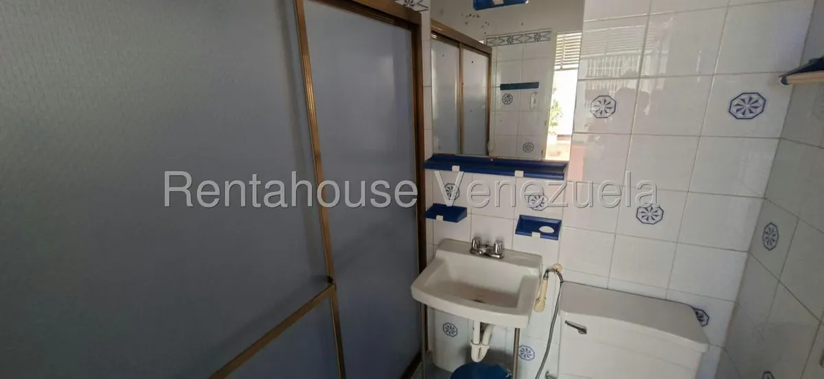 Casa (1 Nivel) en Venta en Avenida 16 de Septiembre, Merida - 35