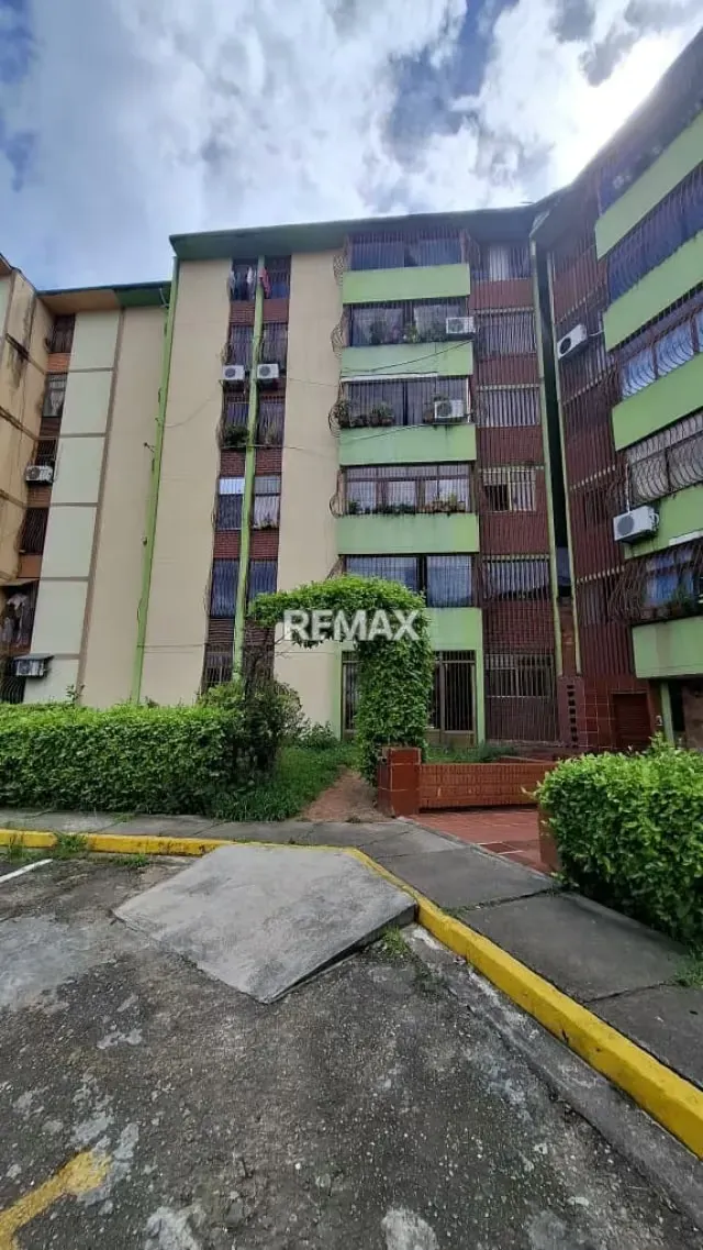 APARTAMENTO EN ALQUILER EN RESIDENCIAS MONTERREY