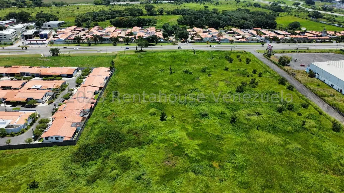 Terreno (Comercial) en Venta en Araure, Portuguesa - 13