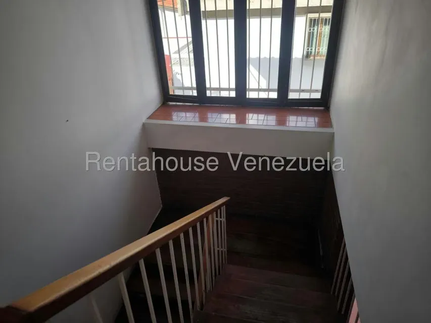 Casa (Multipes Niveles) en Venta en Cumbres de Curumo, Distrito Metropolitano - 54