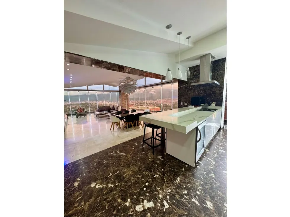 Vendo Ph 235m2 El Solar del Hatillo 7484