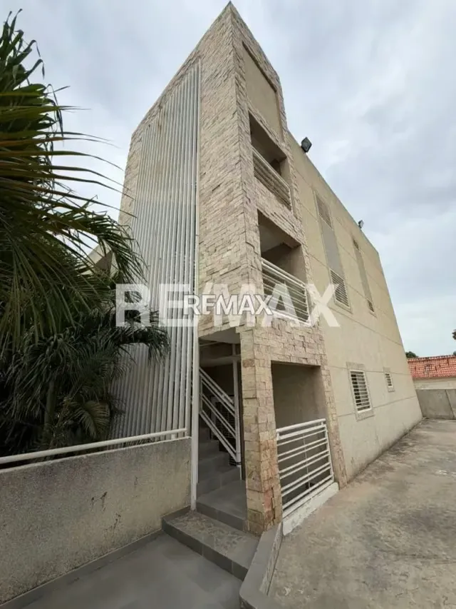 EN VENTA APARTAMENTO AYME VALENTINA - 3