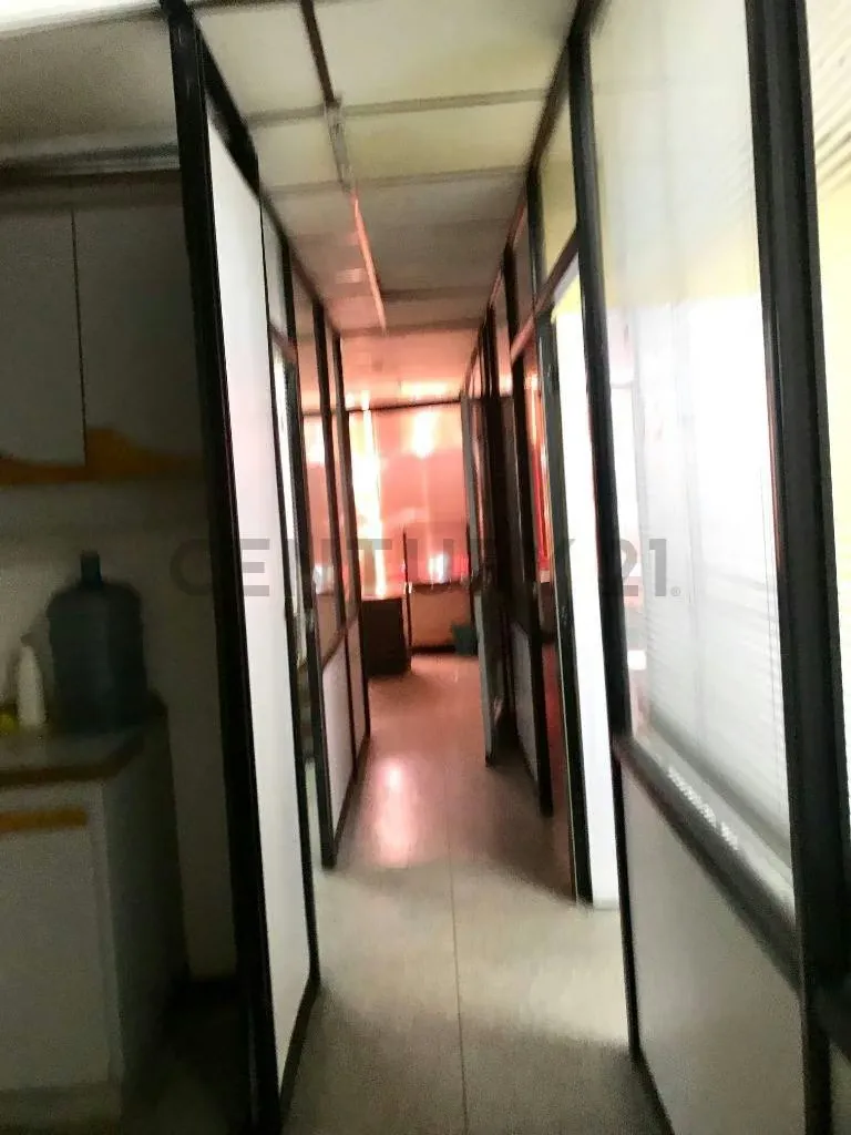 Oficina ubicada en el CC Puente Cristal en el centro de la ciudad - 10
